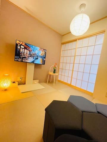 直达羽田机场18分钟，浜松町车站步行5分钟，芝大门车站步行3分钟，三层mini墅-MT0300