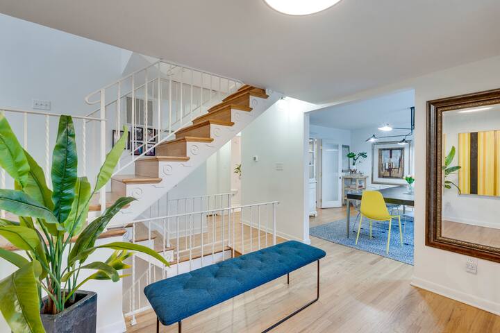Stylish Urban Oasis in DC gallery image 3