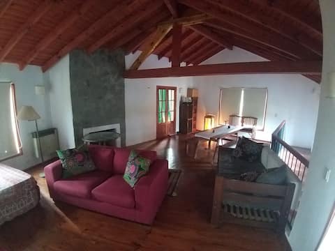 Popular Airbnb listing: House with a stove and terrace 100 m from the Los Reartes River in Los Reartes