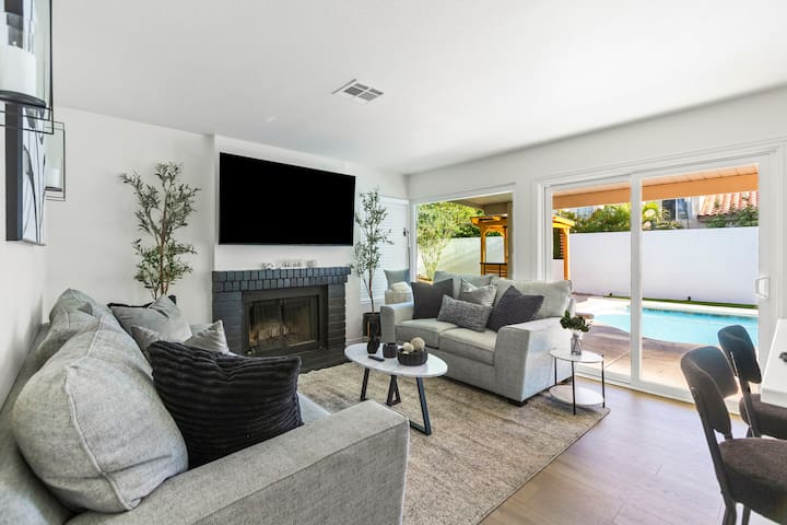 Heated Pool & 10 MINS TO STRIP gallery image 3