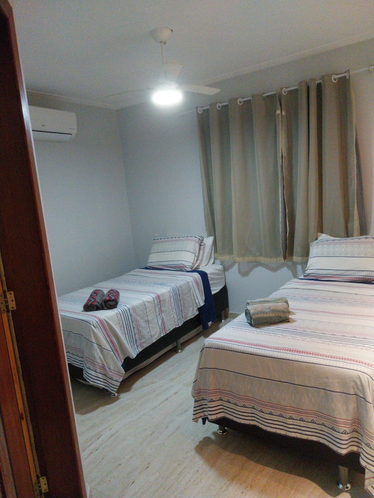 غرفة النوم 1