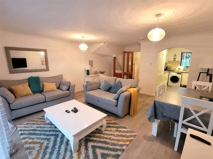 Welcome Retreat In Idyllic Location - Falmouth