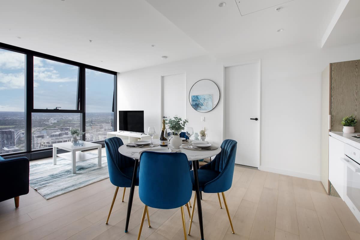 Dining area image 1