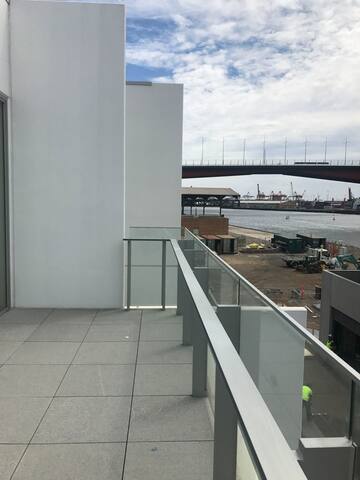 Dockland harbour view house gallery image 2