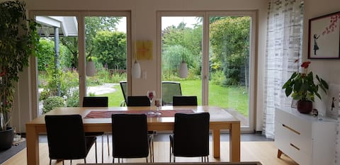 Top Airbnb: House near Düsseldorf in Meerbusch