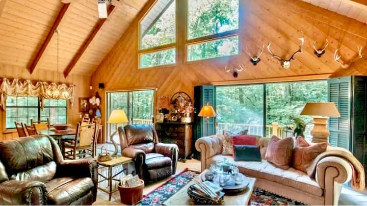 Cabin On 2 Acres W Private Creek - North Carolina