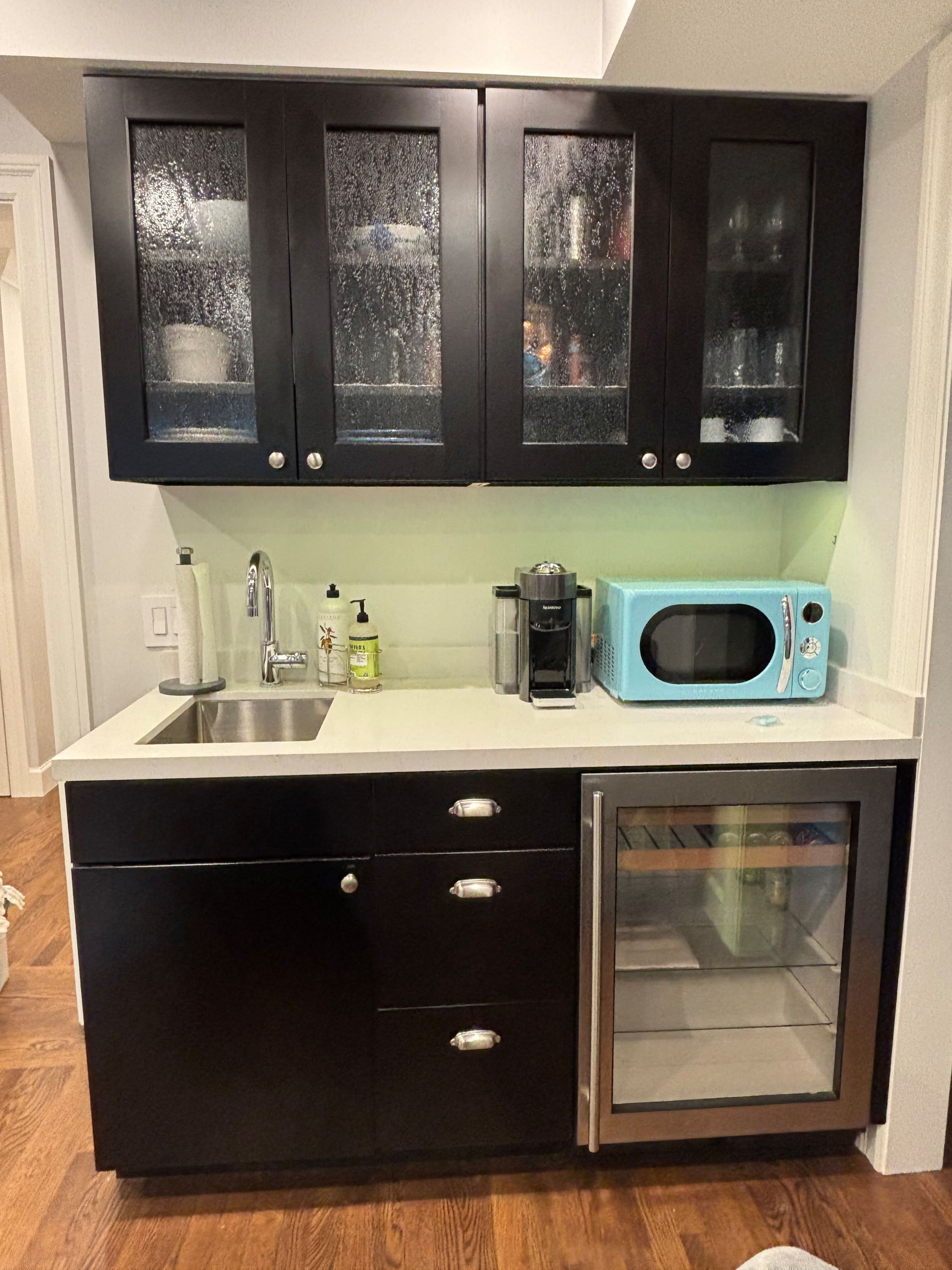 Home in San Francisco · ★4.97 · 1 bedroom · 2 beds · 1 bath - Image 6
