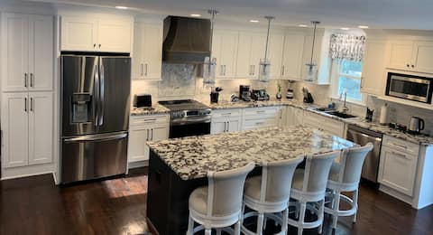 Travelers Rest Treasure - Pet Friendly