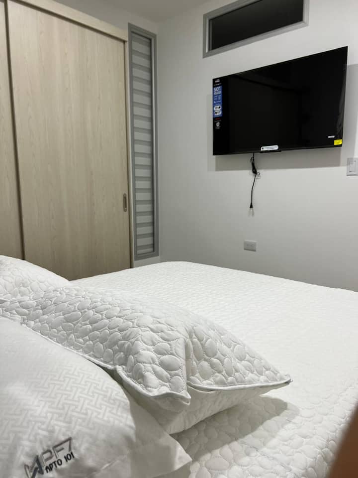 Aparthotel 102 Building PF7 first floor