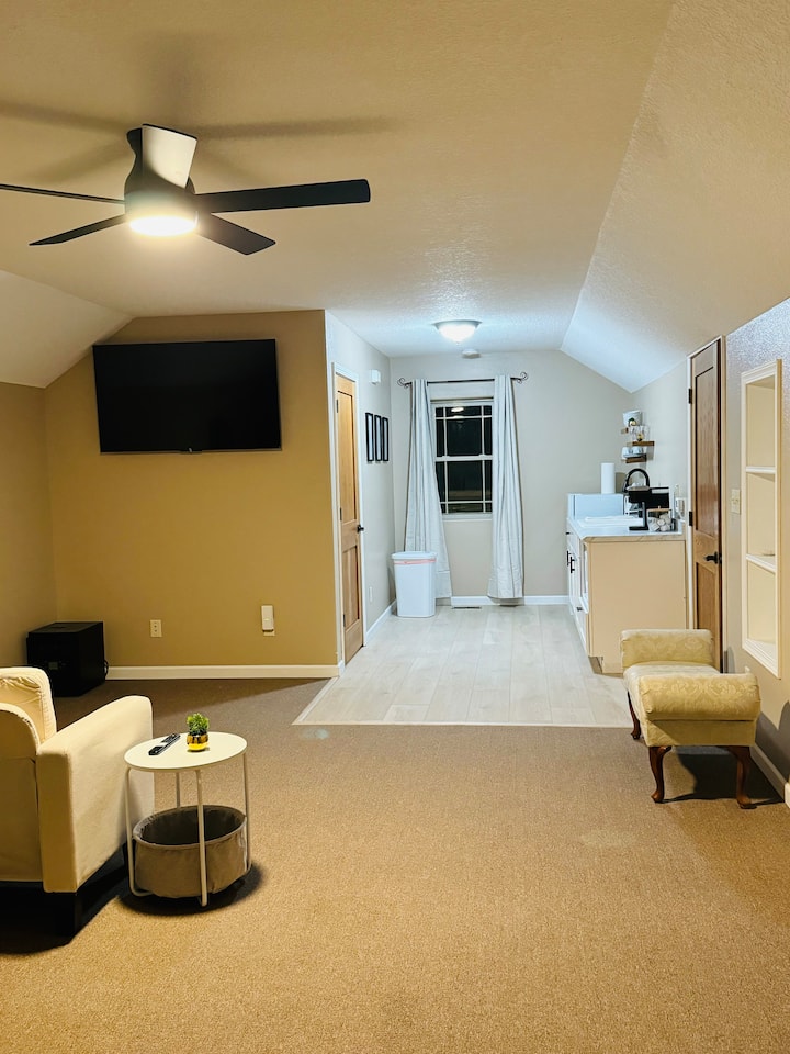 1 Bed/1 Bath Studio - Green Valley State Park, Creston
