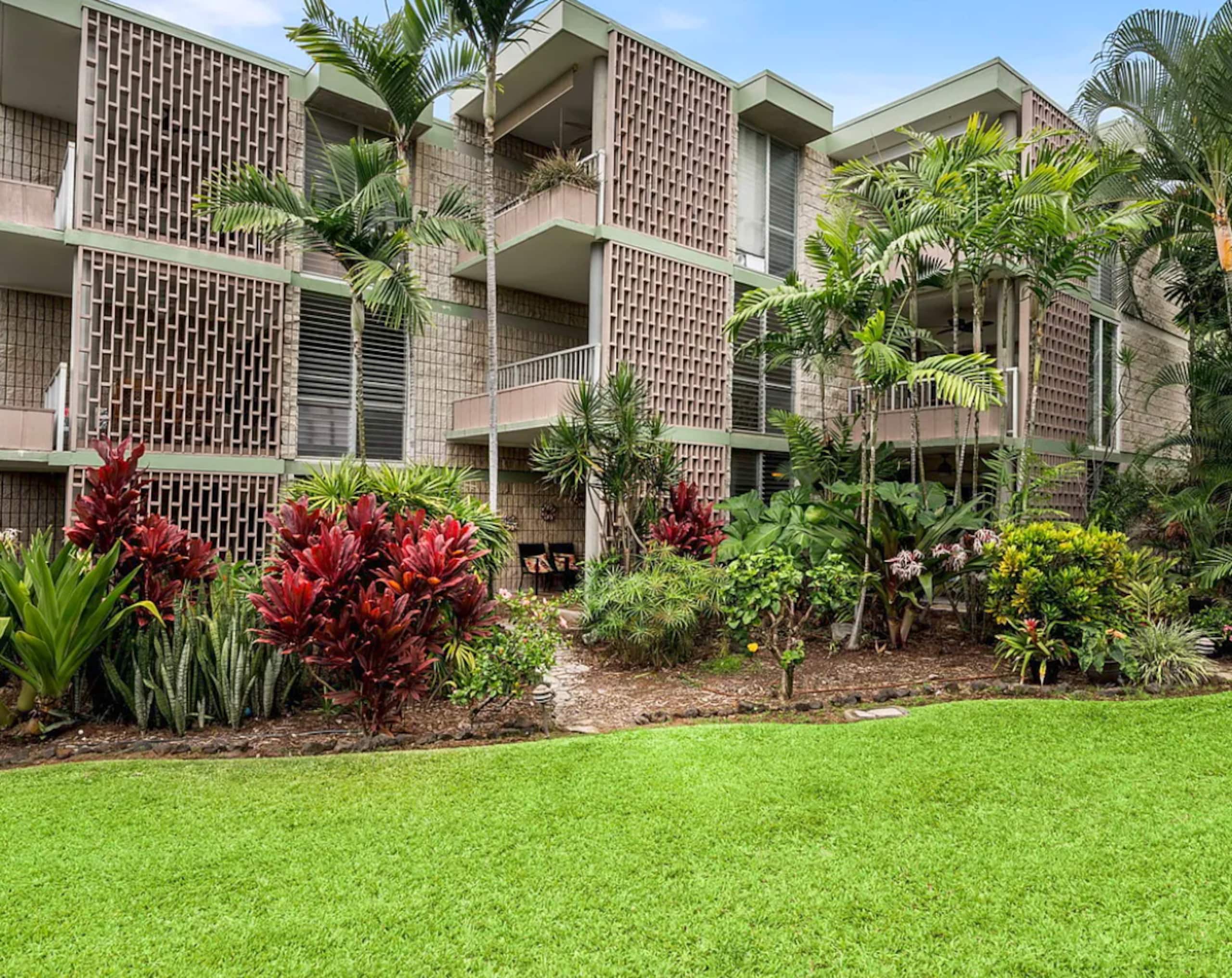 Condo in Kailua-Kona · ★4.96 · 1 bedroom · 1 bed · 1 bath - Image 17