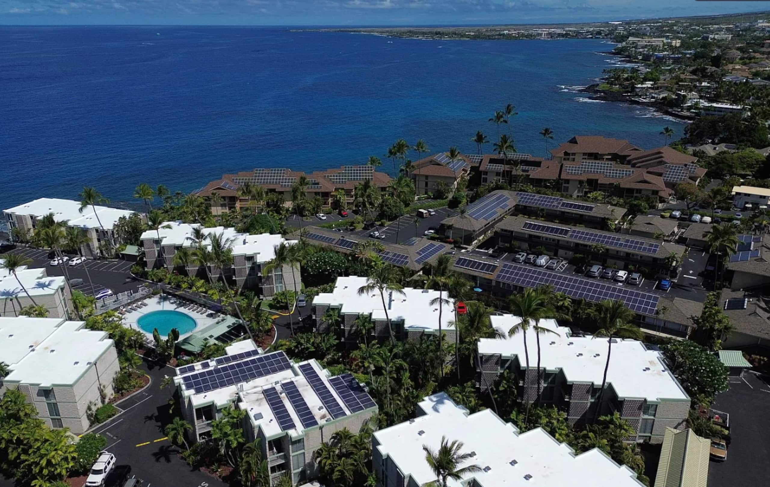 Condo in Kailua-Kona · ★4.96 · 1 bedroom · 1 bed · 1 bath - Image 18