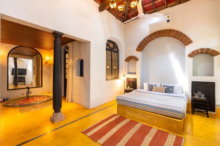 Bedroom 1 image 3