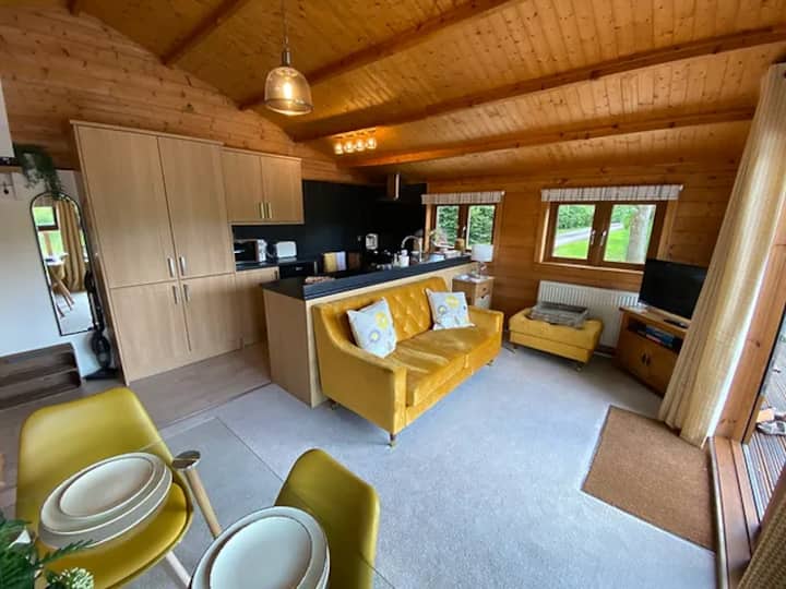 Primrose Lodge - South Cerney