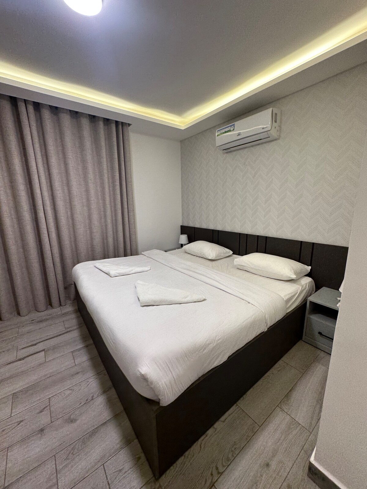 44m luxury room nearall services - Flats for Rent in Amman, Amman ...