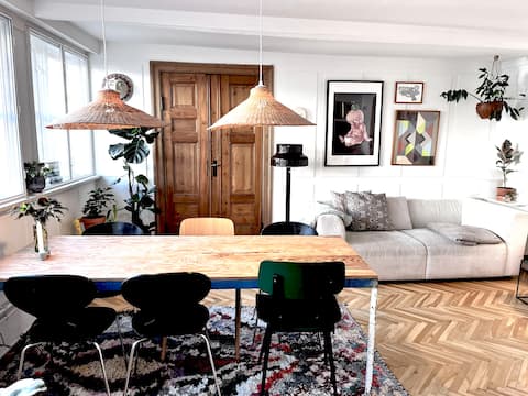 Creative apartment on the pedestrian street