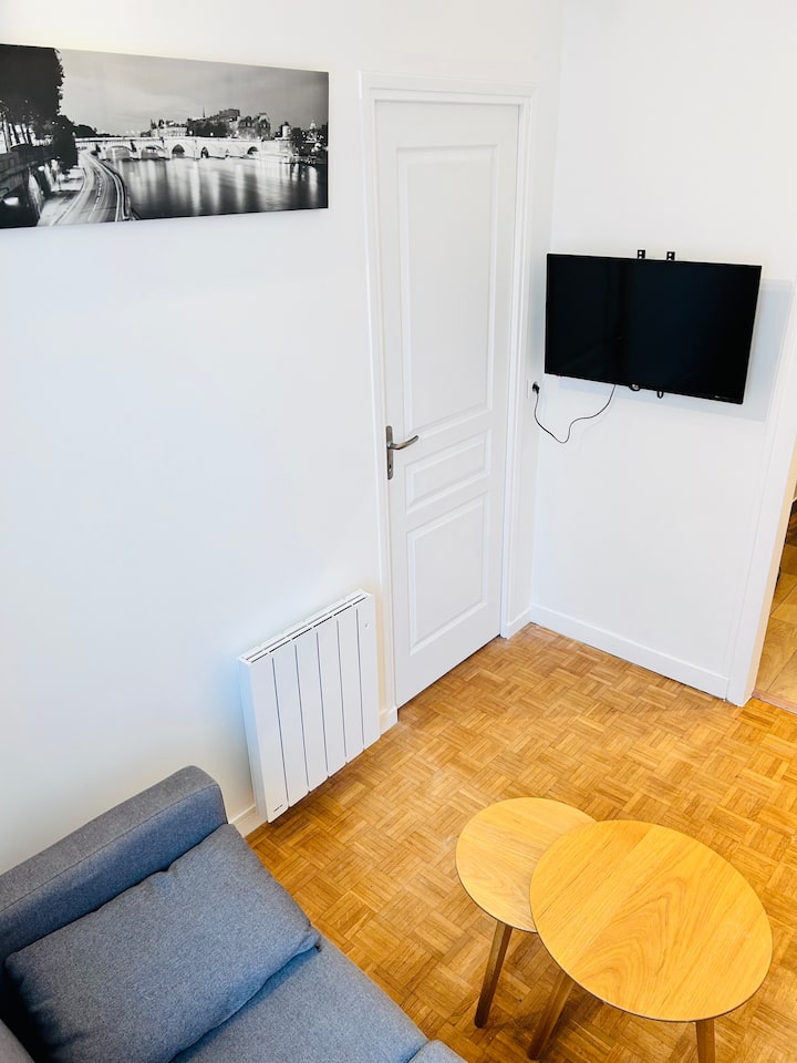 Appartement F3 Cosy à 15’ De Paris - Ibis Orly Chevilly Tram 7