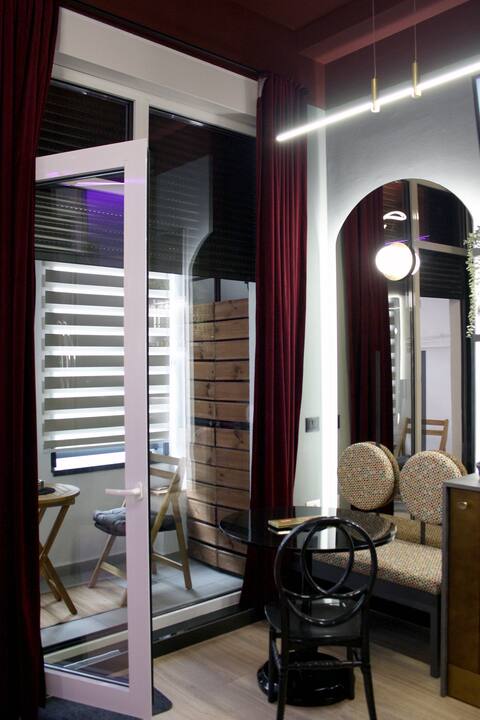 Top Airbnb: "Bohemian Luxe Tirana" in Njësia Bashkiake Nr. 7
