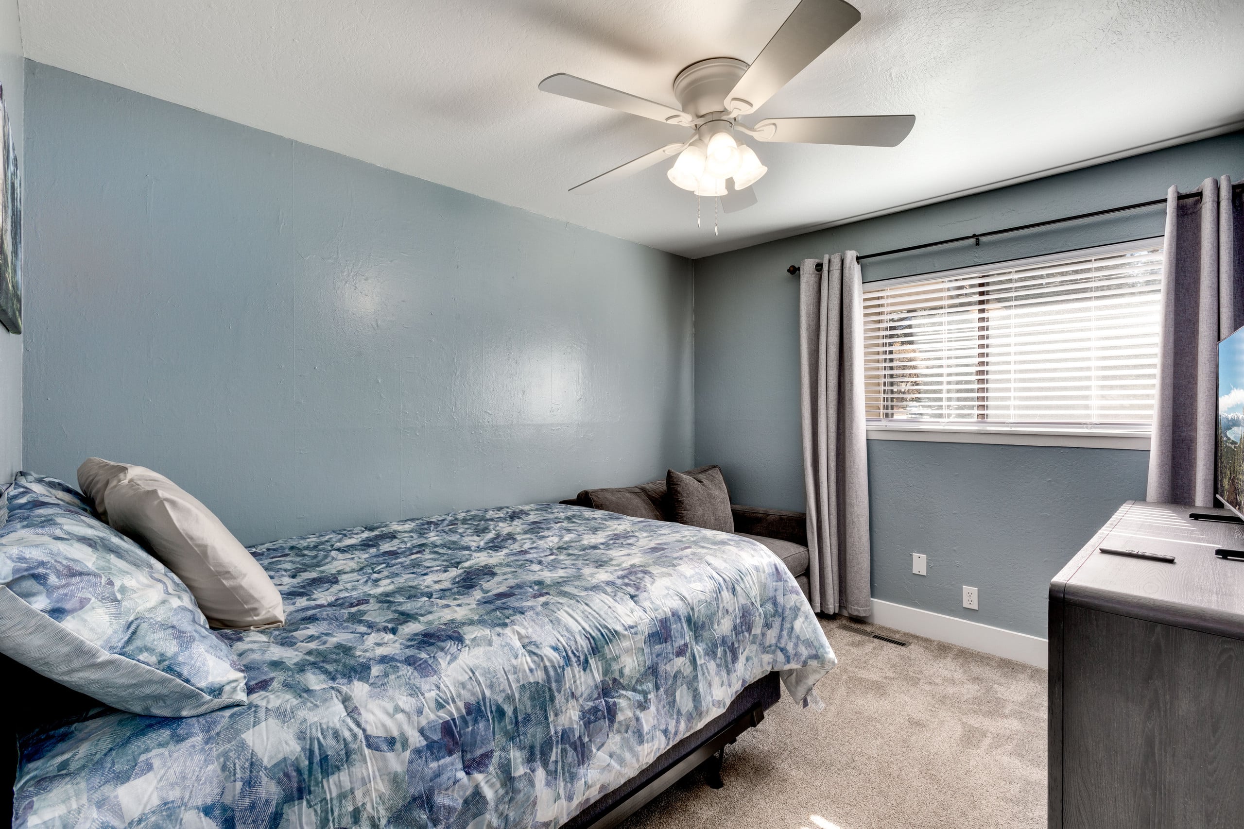 Renovated Home, 1 Mi to Heavenly, 2 Masters - Photo 4