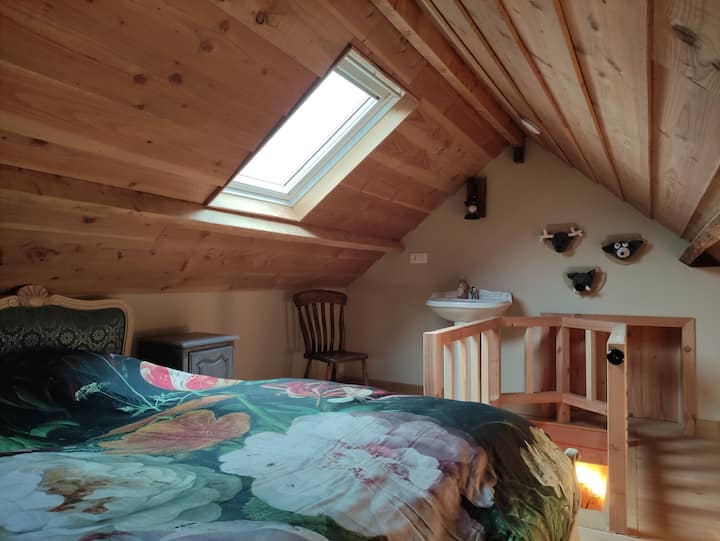 Schlafzimmer 1