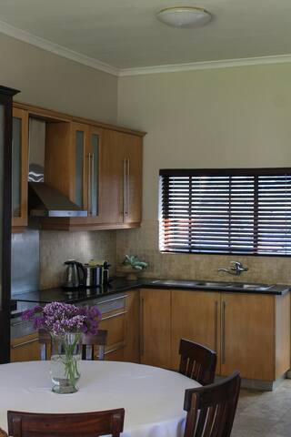 Tranquille Cottage De Waterkant gallery image 4