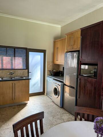 Tranquille Cottage De Waterkant gallery image 5