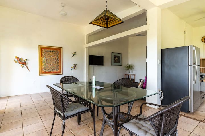 Hilltop Apt/shared Pool (See Terms For 2nd Br) - Culebra