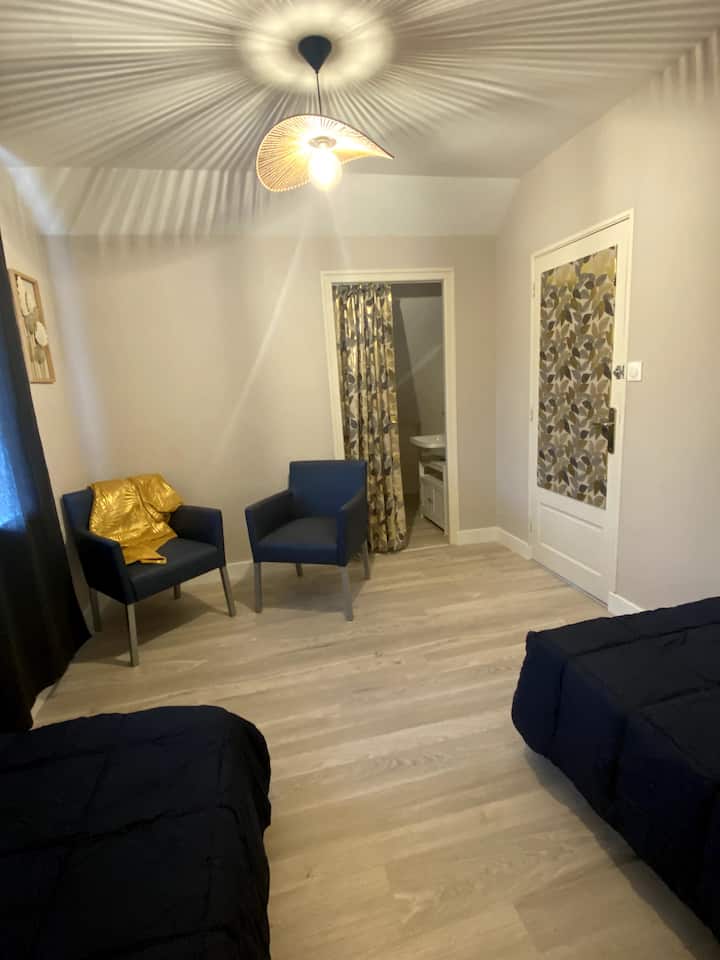 Schlafzimmer 5
