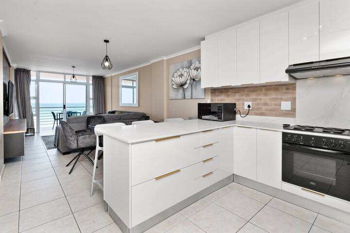 The Waves Luxury Apartment gallery image 5