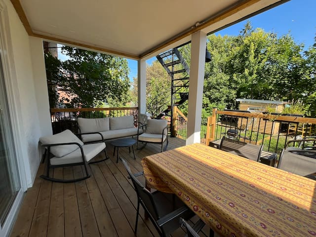 Maison de ville, jardin et sauna gallery image 3