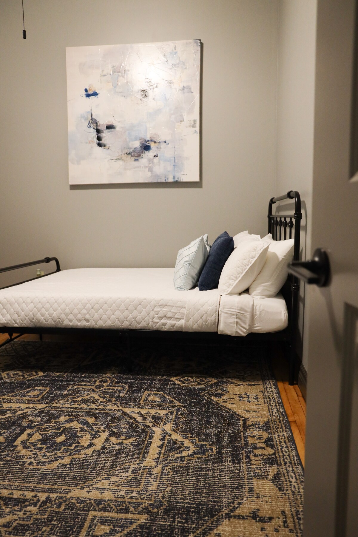 საძინებელი 2