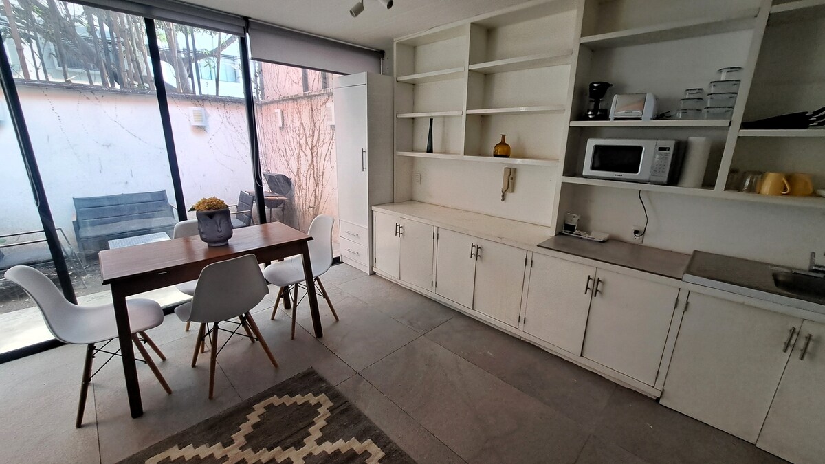 Popular Airbnb listing: Ideal Suite w/Private Terrace for 4 @Polanco Area in Irrigación