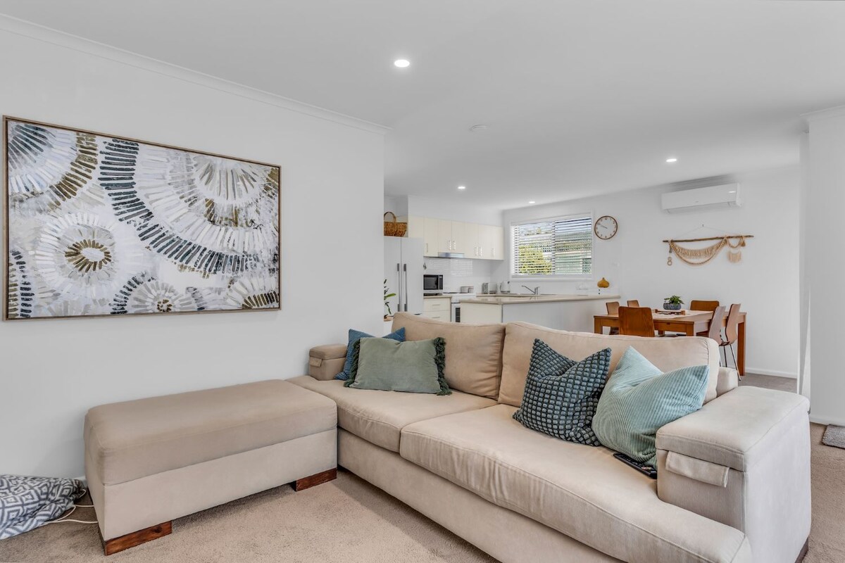Top Airbnb: Anchor Bell - Deluxe Apartment a Merimbula