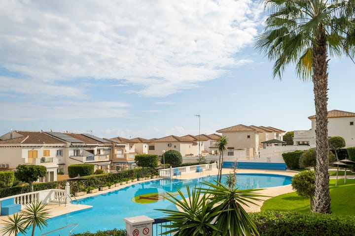 Apartment Pink Parquemar - La Mata
