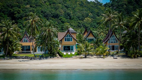 Private pool and beach/sea view - siam sunset 3A