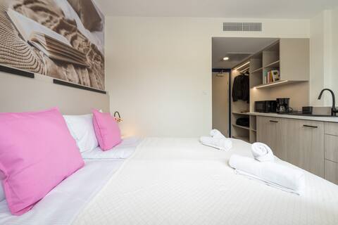 Top Airbnb: Rooms Pillow Book - Dream Apart in Ustroń