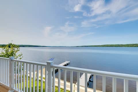 Large Water Front Chateau (5 BR's)