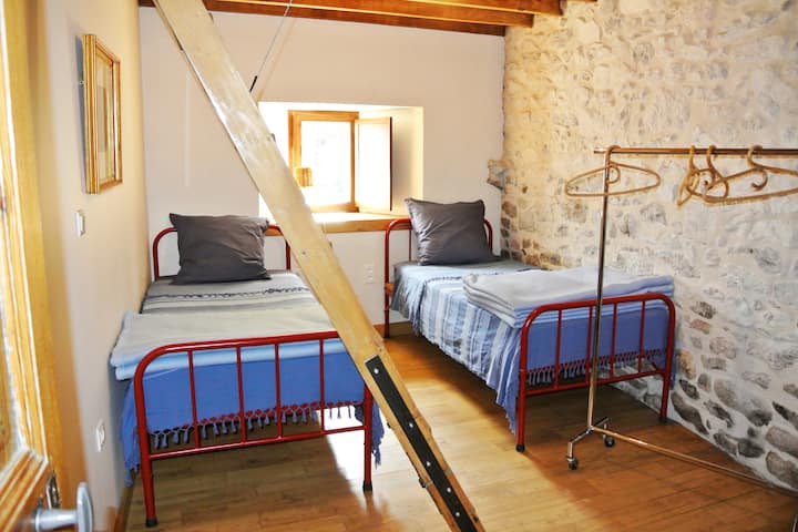 La habitación con dos camas