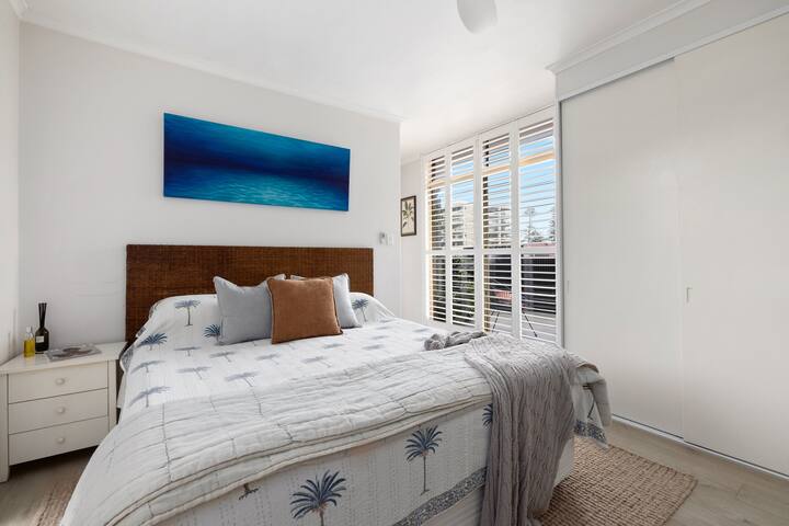 Manly Beach Penthouse gallery image 5