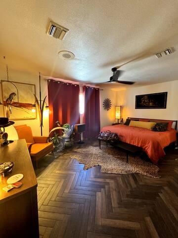 Las Vegas Fantasy Home gallery image 4