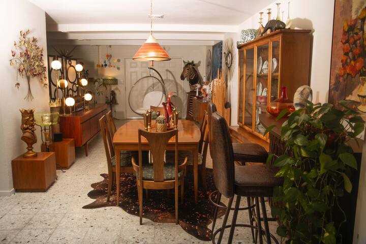 Las Vegas Fantasy Home gallery image 2