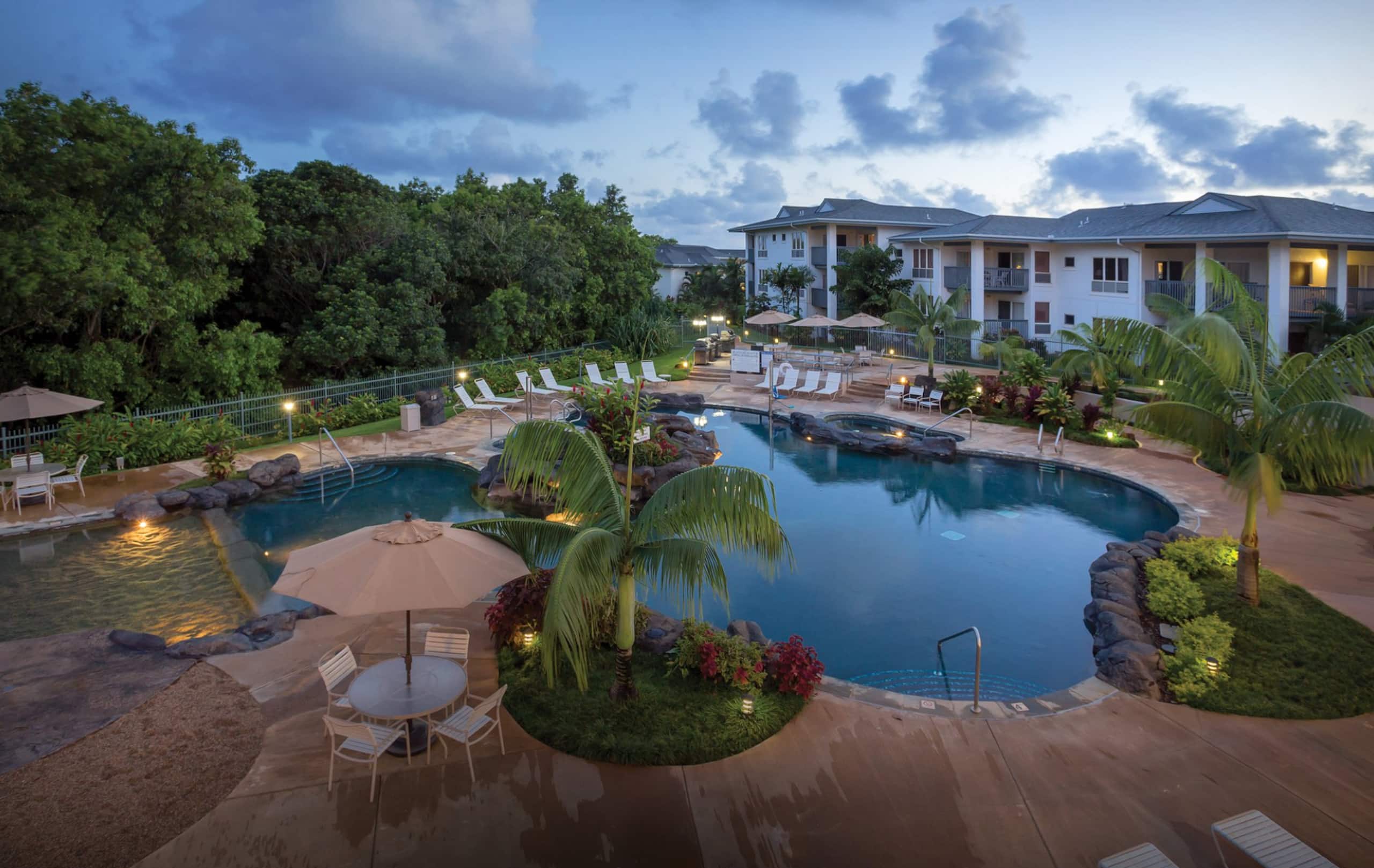 Resort in Princeville · ★4.5 · 2 bedrooms · 2 beds · 1 private bath - Image 25