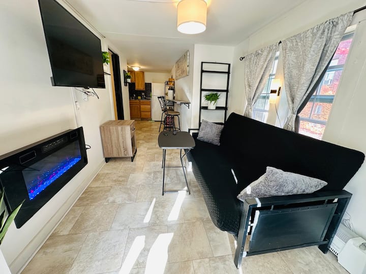 New Modern 2 Bedroom Apartment - Troy, NY