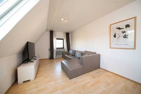 House with 3 bedrooms | 6 beds | Free Parking