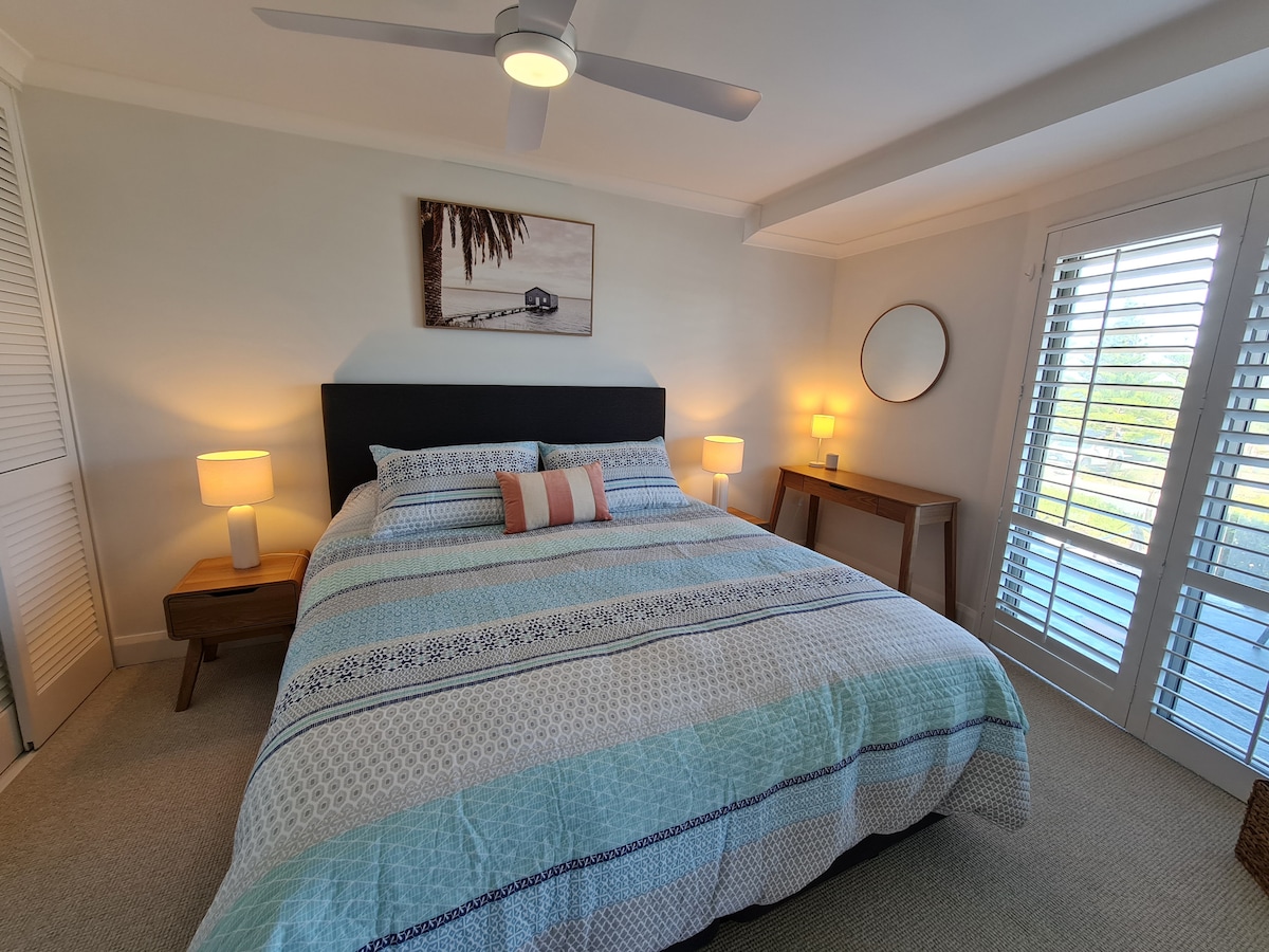 غرفة النوم 1