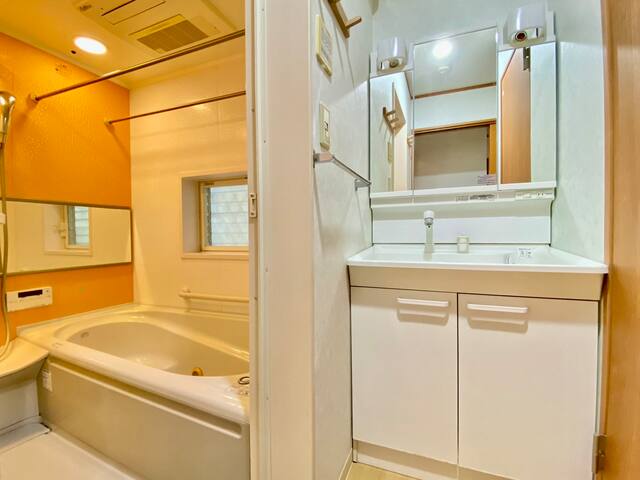 N28-2.【新宿一軒家】快適なゲストルーム丨交通便利丨JR線大久保駅７分 gallery image 5