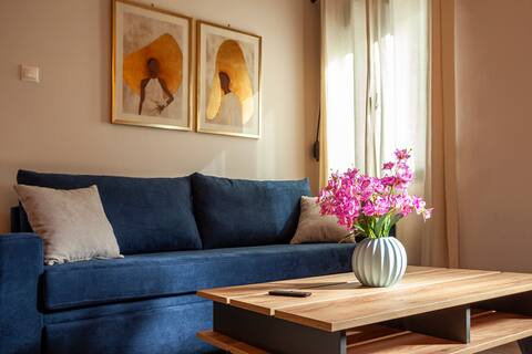 Cozy home next to Piraeus port