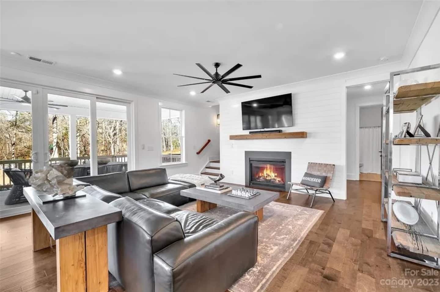 Living room perspective