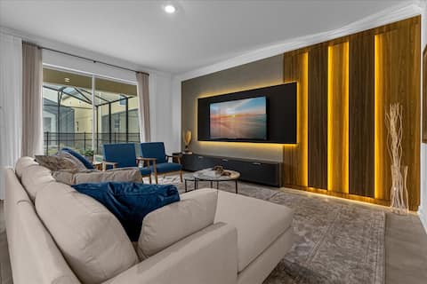 6 Bd/ 5 Ba Sleeps 13! Storey Lake (2664 SS)