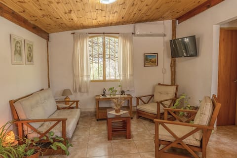 Successful Airbnb property: Golden Garden Cabin in Departamento Punilla